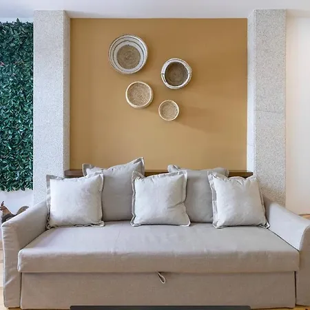 The Kiss - 1 Bedroom Apt With Terrace Apartment