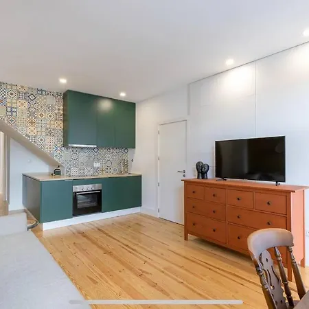 The Kiss - 1 Bedroom Apt With Terrace